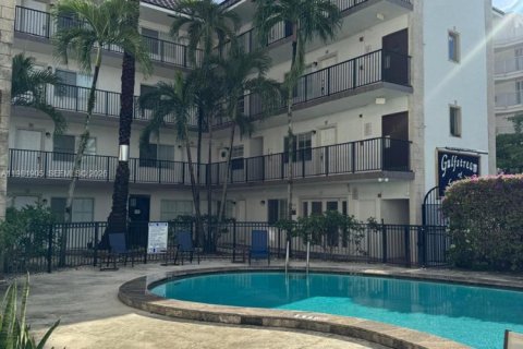 Condo in Fort Lauderdale, Florida, 1 bedroom  № 2043152