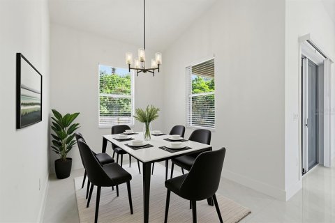 House in Port Charlotte, Florida 3 bedrooms, 138.05 sq.m. № 2166085 - photo 11