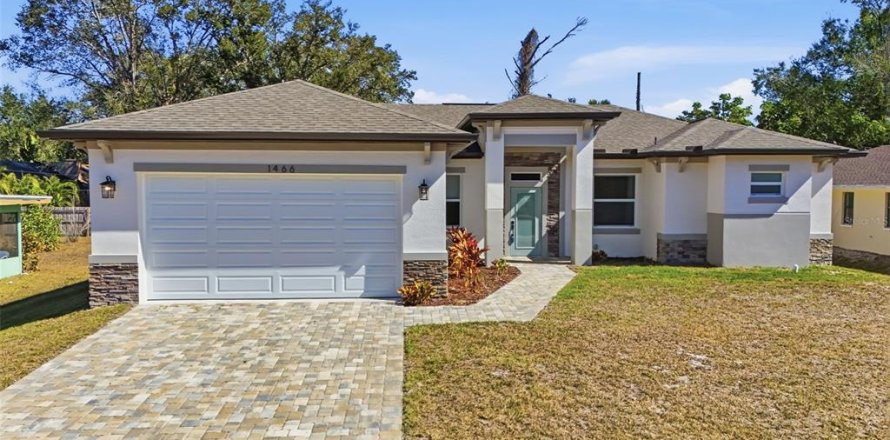House in Port Charlotte, Florida 3 bedrooms, 138.05 sq.m. № 2166085