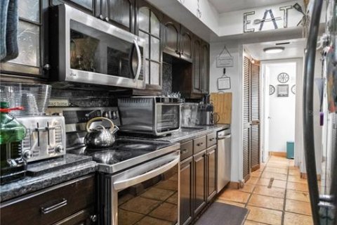 Condominio en venta en Miami, Florida, 3 dormitorios, 156.82 m2 № 1620728 - foto 16