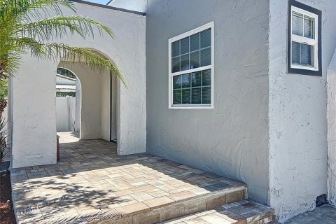 House in Lakeland, Florida 3 bedrooms, 128.21 sq.m. № 1750517 - photo 18