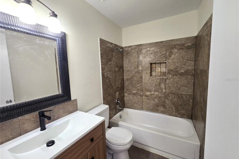 Townhouse in Plant City, Florida 2 bedrooms, 83.24 sq.m. № 1775695 - photo 21