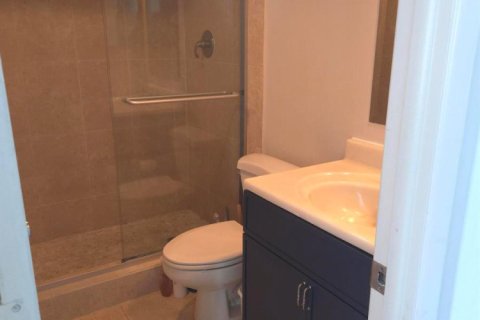 Copropriété à louer à Pompano Beach, Floride: 2 chambres, 102.19 m2 № 2414231 - photo 14