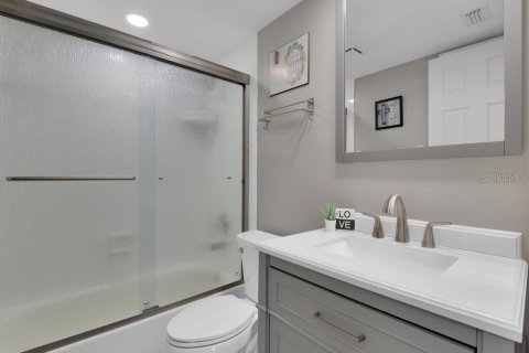 Condominio en venta en Fort Myers, Florida, 2 dormitorios, 88.26 m2 № 1776798 - foto 20