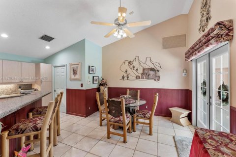 Villa ou maison à vendre à Delray Beach, Floride: 3 chambres, 183.3 m2 № 1926028 - photo 14