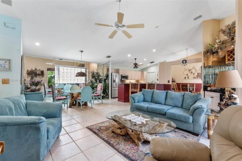 Villa ou maison à vendre à Delray Beach, Floride: 3 chambres, 183.3 m2 № 1926028 - photo 18