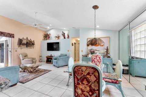 Villa ou maison à vendre à Delray Beach, Floride: 3 chambres, 183.3 m2 № 1926028 - photo 6