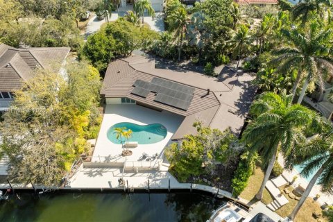 Casa en venta en Coral Gables, Florida, 3 dormitorios, 236.9 m2 № 2032039 - foto 14