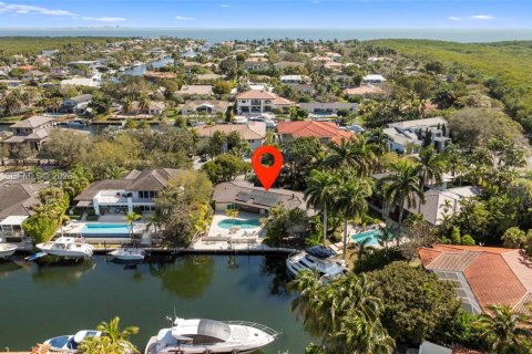 Casa en venta en Coral Gables, Florida, 3 dormitorios, 236.9 m2 № 2032039 - foto 12