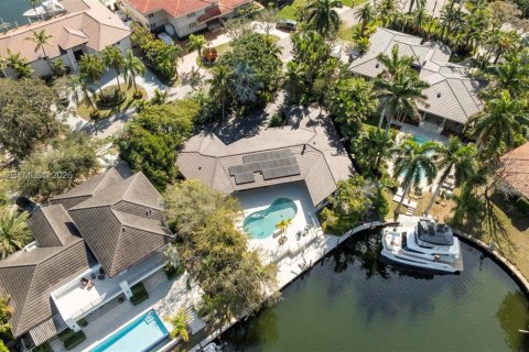 Casa en venta en Coral Gables, Florida, 3 dormitorios, 236.9 m2 № 2032039 - foto 13