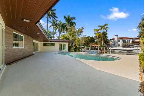 Casa en venta en Coral Gables, Florida, 3 dormitorios, 236.9 m2 № 2032039 - foto 7