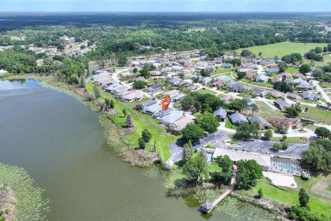 House in Polk City, Florida 1 bedroom, 109.62 sq.m. № 2135094 - photo 26