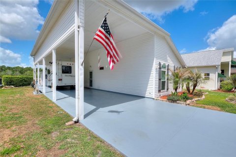 House in Polk City, Florida 1 bedroom, 109.62 sq.m. № 2135094 - photo 3