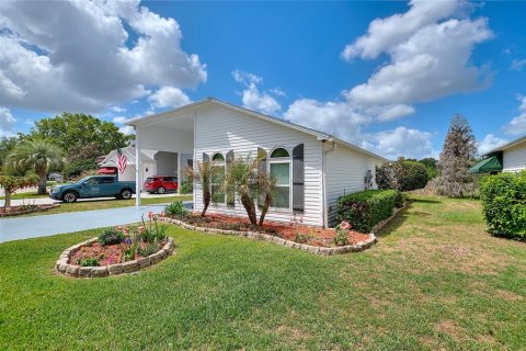 House in Polk City, Florida 1 bedroom, 109.62 sq.m. № 2135094 - photo 2