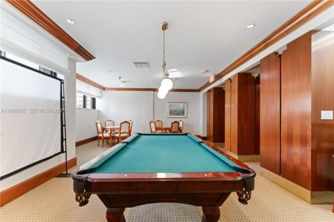 Copropriété à vendre à Miami Beach, Floride: 2 chambres, 130.99 m2 № 1990058 - photo 23