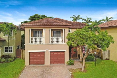 Дом в Хомстед, Флорида 4 спальни, 255.76м2 № 1998514