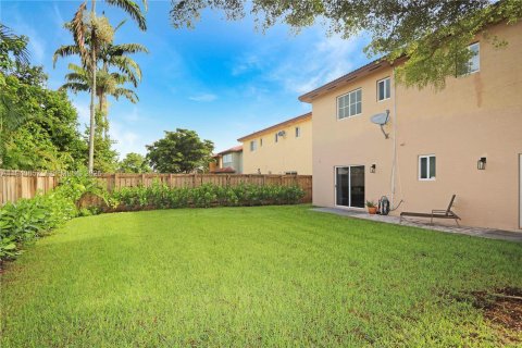 Купить виллу или дом в Хомстед, Флорида 4 спальни, 255.76м2, № 1998514 - фото 25