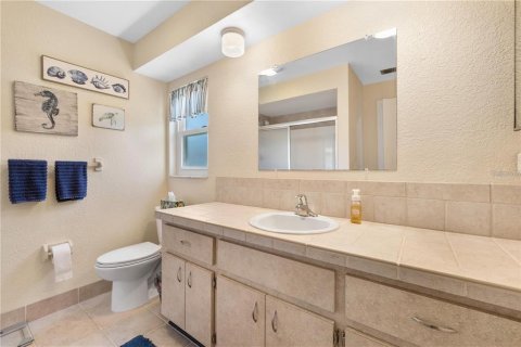 House in Clearwater, Florida 3 bedrooms, 153.29 sq.m. № 1819448 - photo 22