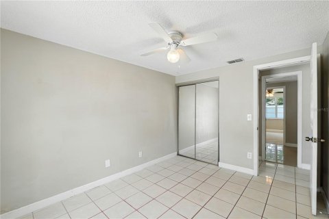 Casa en venta en Tampa, Florida, 3 dormitorios, 113.43 m2 № 1911325 - foto 14