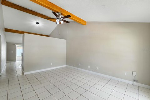 Casa en venta en Tampa, Florida, 3 dormitorios, 113.43 m2 № 1911325 - foto 3
