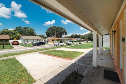 Casa en venta en Tampa, Florida, 3 dormitorios, 113.43 m2 № 1911325 - foto 23