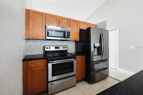 Casa en venta en Tampa, Florida, 3 dormitorios, 113.43 m2 № 1911325 - foto 8