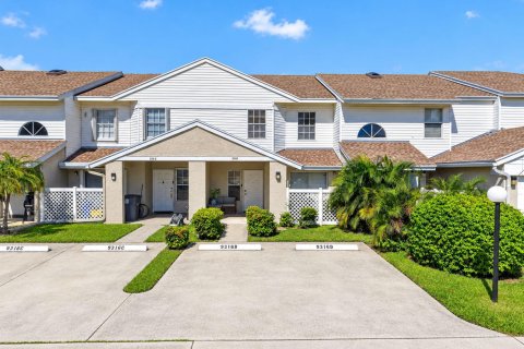Townhouse in Boca Raton, Florida 3 bedrooms, 181.72 sq.m. № 2416123