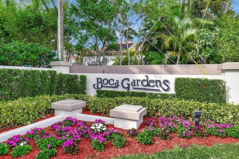 Townhouse in Boca Raton, Florida 3 bedrooms, 181.72 sq.m. № 2416123 - photo 27