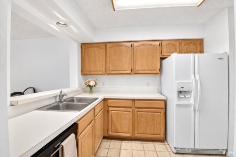Townhouse in Boca Raton, Florida 3 bedrooms, 181.72 sq.m. № 2416123 - photo 7