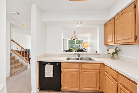 Townhouse in Boca Raton, Florida 3 bedrooms, 181.72 sq.m. № 2416123 - photo 6