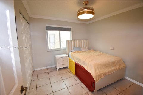 Villa ou maison à vendre à Davie, Floride: 4 chambres, 173.73 m2 № 2431377 - photo 8