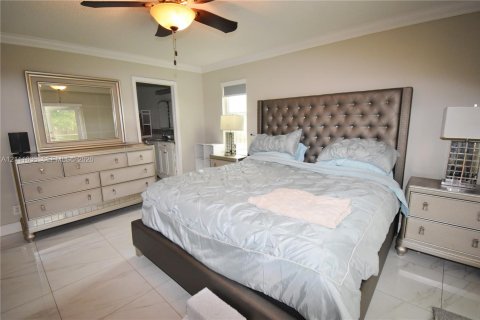 Villa ou maison à vendre à Davie, Floride: 4 chambres, 173.73 m2 № 2431377 - photo 10
