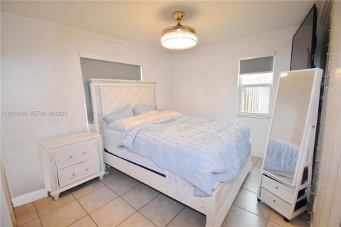Villa ou maison à vendre à Davie, Floride: 4 chambres, 173.73 m2 № 2431377 - photo 6