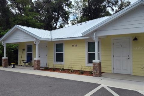 Studio in Silver Springs Shores, Florida № 2197103