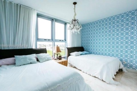 Copropriété à louer à Miami Beach, Floride: 2 chambres, 118.91 m2 № 2169855 - photo 6