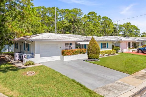 Villa ou maison à vendre à Pinellas Park, Floride: 2 chambres, 146.41 m2 № 1846890 - photo 24