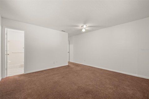 Villa ou maison à vendre à Pinellas Park, Floride: 2 chambres, 146.41 m2 № 1846890 - photo 18