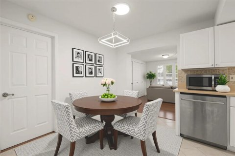 Villa ou maison à vendre à Pinellas Park, Floride: 2 chambres, 146.41 m2 № 1846890 - photo 10