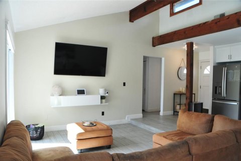 Casa en venta en Longwood, Florida, 3 dormitorios, 120.68 m2 № 1903068 - foto 5