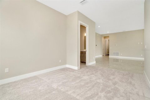 House in San Antonio, Florida 3 bedrooms, 226.4 sq.m. № 1558082 - photo 20