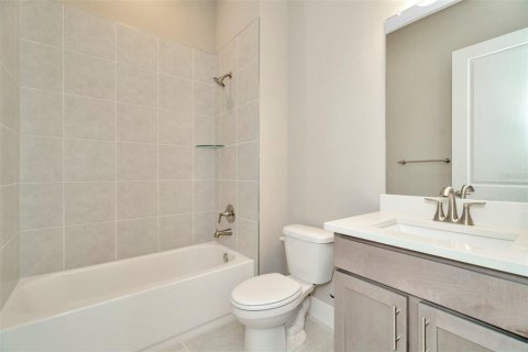 House in San Antonio, Florida 3 bedrooms, 226.4 sq.m. № 1558082 - photo 21