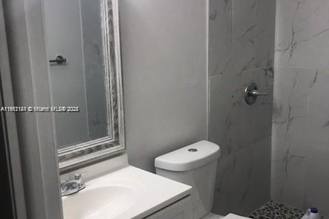 Снять в аренду таунхаус в Майами, Флорида 3 спальни, 103.12м2, № 1968164 - фото 12