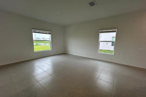House in Kissimmee, Florida 4 bedrooms, 174.56 sq.m. № 1793719 - photo 4