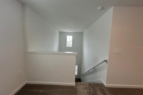 House in Kissimmee, Florida 4 bedrooms, 174.56 sq.m. № 1793719 - photo 9