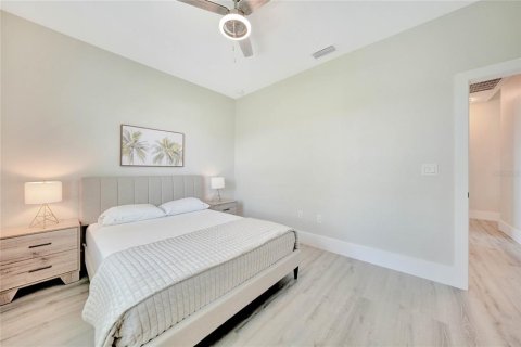 Villa ou maison à louer à North Port, Floride: 3 chambres, 160.44 m2 № 1390139 - photo 26