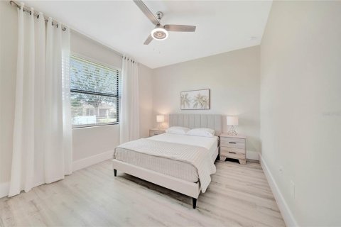 Villa ou maison à louer à North Port, Floride: 3 chambres, 160.44 m2 № 1390139 - photo 25