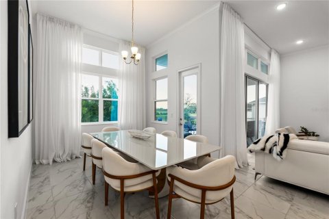 Villa ou maison à vendre à Winter Garden, Floride: 6 chambres, 487.46 m2 № 2424033 - photo 11