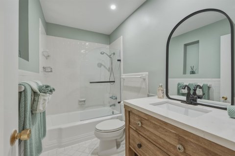 Condo in Lighthouse Point, Florida, 2 bedrooms  № 2381419 - photo 26