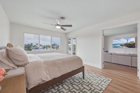 Condo in Lighthouse Point, Florida, 2 bedrooms  № 2381419 - photo 21