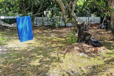 Villa ou maison à vendre à Miami, Floride: 3 chambres, 80.36 m2 № 1980411 - photo 9